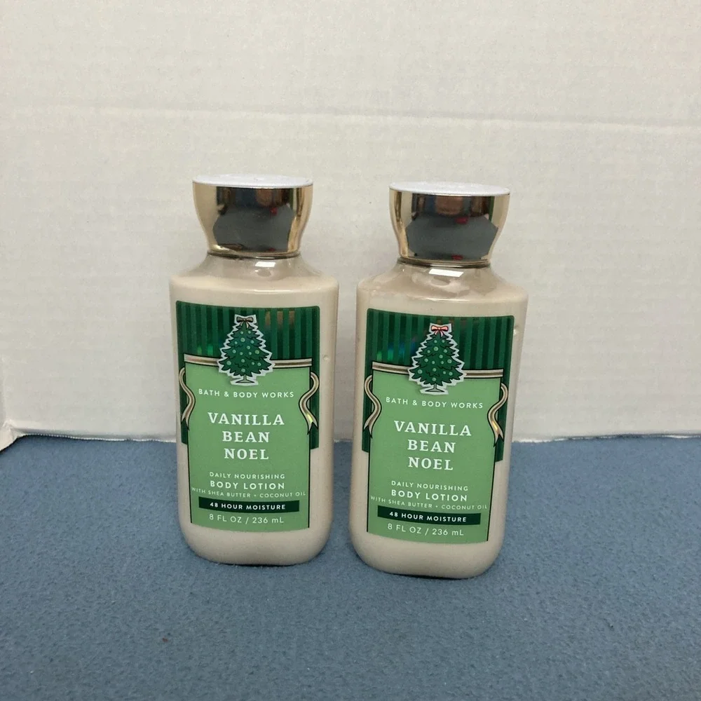 Bath & Body Works Vanilla Bean Noel Daily Nourishing 48hr Body Lotion - Set of 2